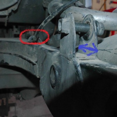 rear brake line.jpg