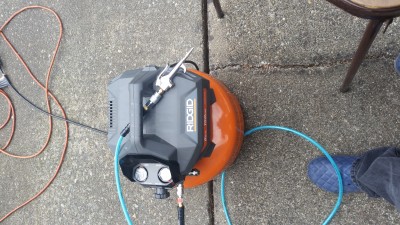 Air comp with nozzle.jpg